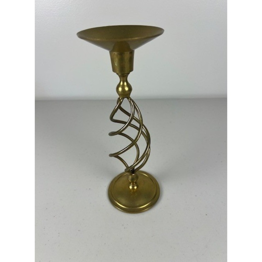 Vintage Brass Spiral Twist Stem Taper Candlestick Holder Made in India 9.5 Inch‎